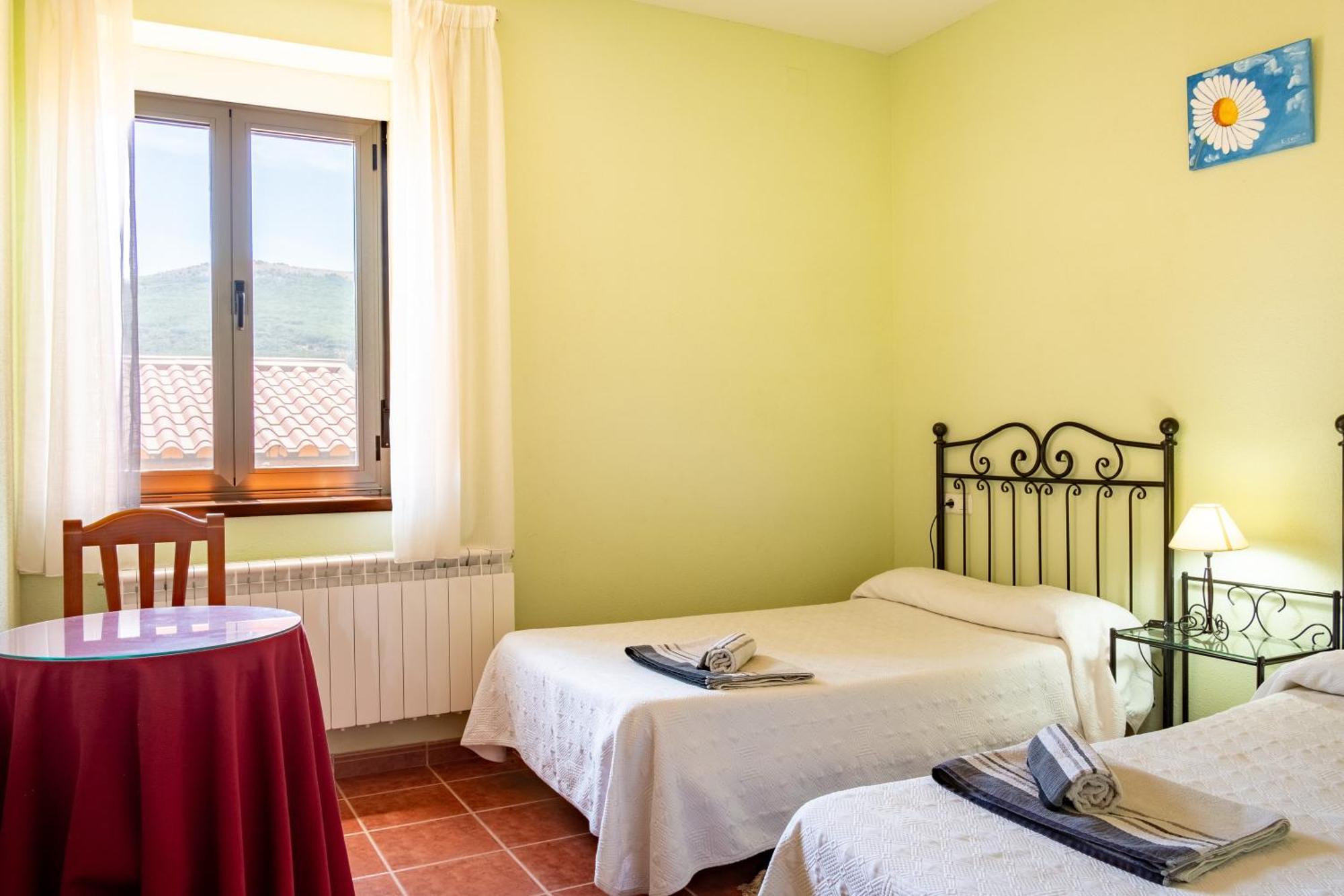 Casa Rural Rinconada La Rinconada de la Sierra Bagian luar foto