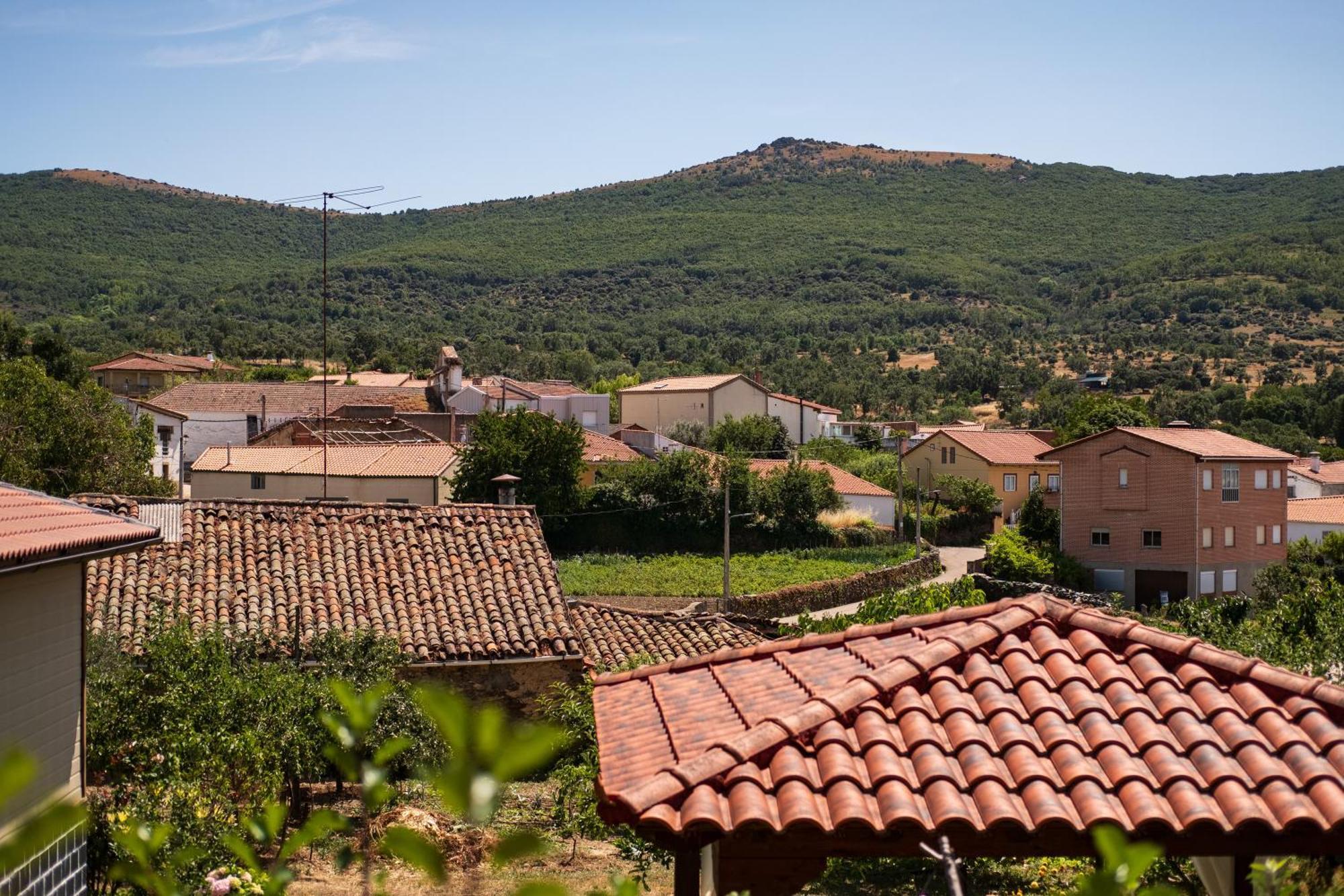 Casa Rural Rinconada La Rinconada de la Sierra Bagian luar foto